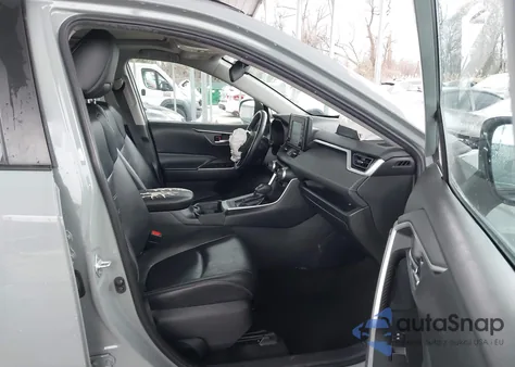 2019 Toyota Rav4 Xle Premium z USA, uszkodzony, nr VIN 2T3A1RFV9KC056320